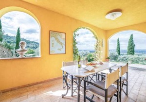 2 bedroom accommodation in Arezzo -AR-