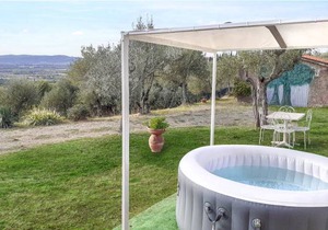 2 bedroom accommodation in Arezzo -AR-