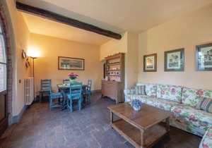 2 bedroom accommodation in Palaia PI