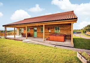 2 bedroom accommodation in Palgrave, Diss
