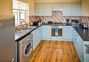 2 bedroom accommodation in Palgrave, Diss