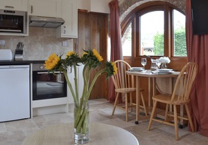 2 bedroom accommodation in Shiplate, Bleadon
