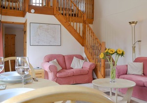 2 bedroom accommodation in Shiplate, Bleadon