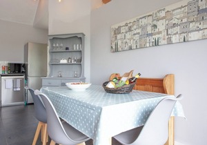 2 bedroom accommodation in Bleadon