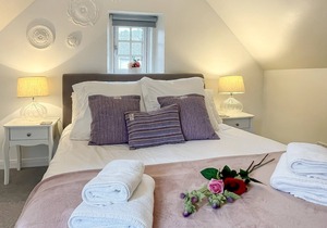 2 bedroom accommodation in Fortrose, near Inverness