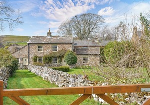 2 bedroom accommodation in Carperby, Leyburn