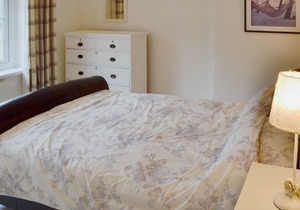 2 bedroom accommodation in Wyke Regis, near Weymouth
