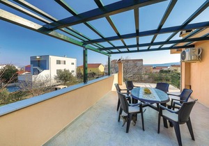2 bedroom accommodation in Kastel Novi