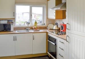2 bedroom accommodation in Bacton