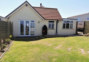 2 bedroom accommodation in East Runton, near Cromer