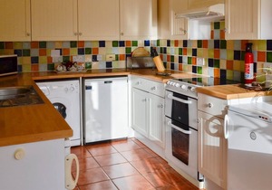 2 bedroom accommodation in Glanvilles Wootton, near Sherborne