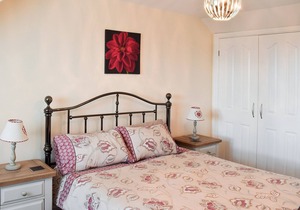 2 bedroom accommodation in Whitby