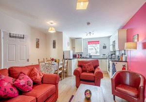 2 bedroom accommodation in Great Hatfield, near Hornsea