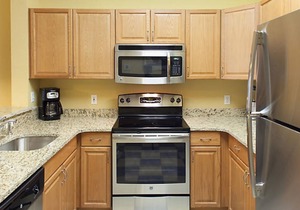 2 bedroom apartment in Harbor Lights Resort