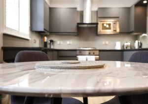 2 Bedroom Apartment in Borough