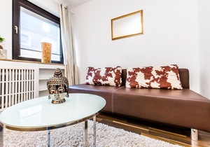 2 bedroom Apartment in Cologne Mülheim G38