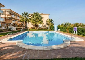 2 Bedroom Awesome Apartment In Piles