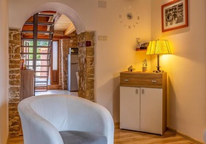 2 bedroom awesome home in Kavran