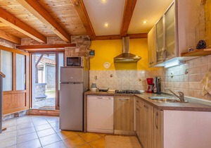 2 bedroom awesome home in Kavran