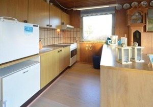 2 Bedroom Beautiful Home In Fur