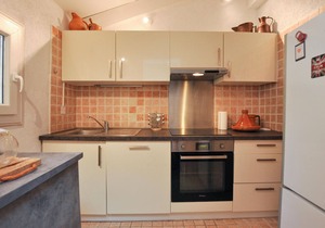 2 bedroom cozy apartment in La Gaude