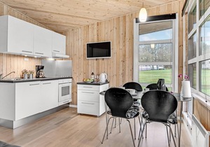2 bedroom cozy home in Roslev