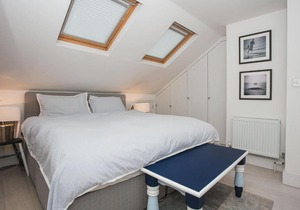 2 Bedroom Flat in Brixton Sleeps 4