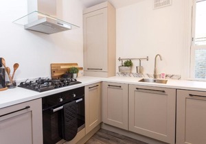 2 Bedroom Flat in Wandsworth Close to Tube Station