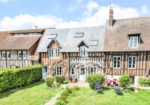 2 bedroom accommodation in Le Mesnil-Esnard