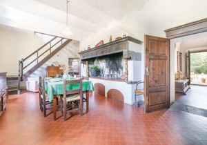 2 bedroom accommodation in Monte San Savino AR