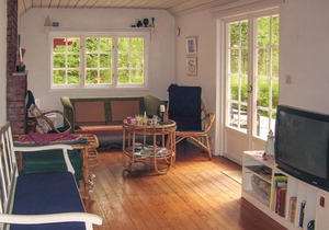 2 bedroom lovely home in Ystad