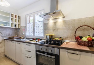 2 bedroom nice home in Krnica