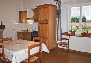 2 bedroom stunning home in Kerbors