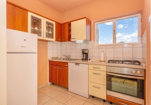 2 bedroom stunning home in Omisalj