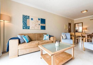 2 Bedroom Top Floor Apartment, Oasis Parque, near Alvor AT01
