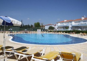 2 Bedroom Top Floor Apartment, Oasis Parque, near Alvor AT01