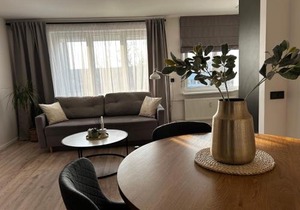 2 bedrooms apartment, city center, with balconies