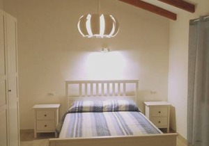 2 bedrooms house with furnished terrace and wifi at Pescia Romana - 3 km away from the beach