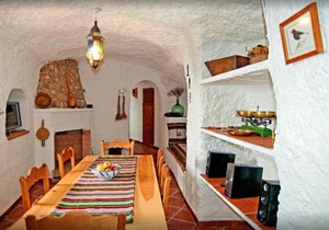 2 bedrooms property with shared pool and furnished terrace at Gorafe