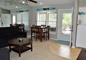 2 BR/2 BA Lakefront Lighthouse Landing Condo with Wifi
