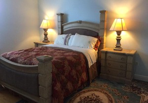2 BR at CityPlace with 2 parkings.