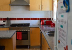 2 Br Home - Close to Beach