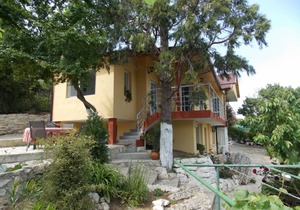 2 BR semi-detached Villa Sequoia 5p