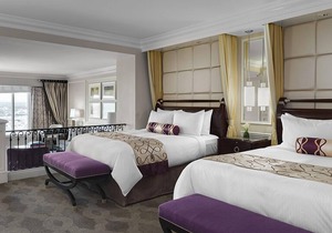 2 Connecting Suites at a 5⭐️ Hotel