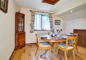 2 Derw Cottages