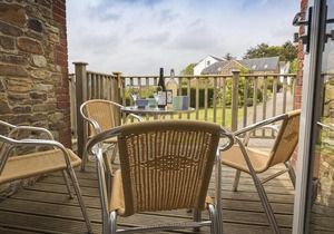 2 Keeper's Cottage, Hillfield Village, Dartmouth