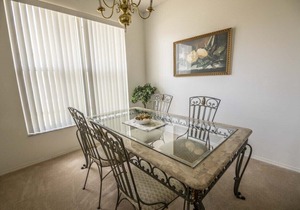 2 Lounges – Pool – Lanai – 10 Mins to Disney – Esprit Community