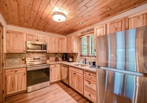 "2 Min From Aquatopia & Camelbeach Waterparks,Pool,Zip-Line,Pickleball/Tennis"