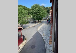 2 pièces de charme au coeur du village de CABRIS