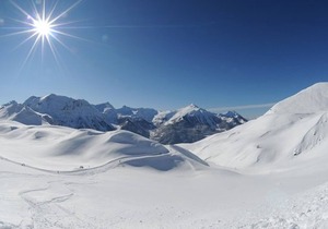 2-Room Apt for 6 near Ski Slopes, Shops & Sports Center in Orcières Merlette
